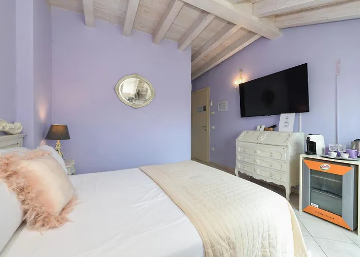 B&B: Le Reve - Lake View Rooms